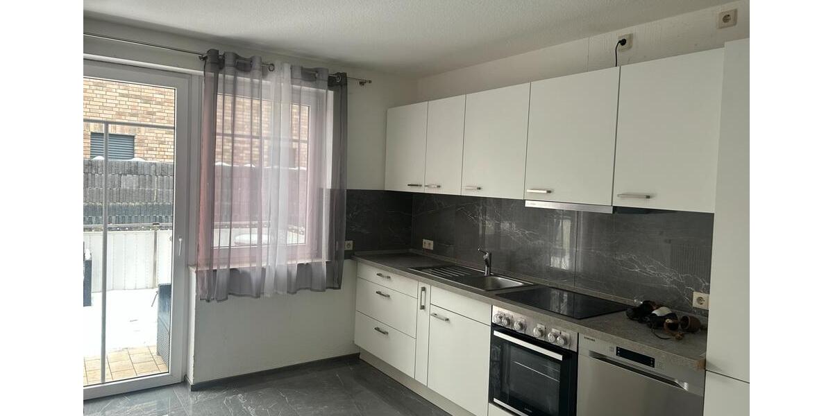 Erdgeschoßwohnung Wallenhorst - 6 Zimmer, 120 m&sup2;, 1.200&euro; | Angebot:24838951