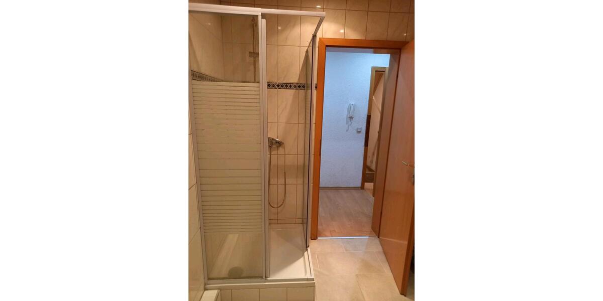 Dachgeschoßwohnung Lennestadt - 4 Zimmer, 98 m&sup2;, 1.000&euro; | Angebot:24801782