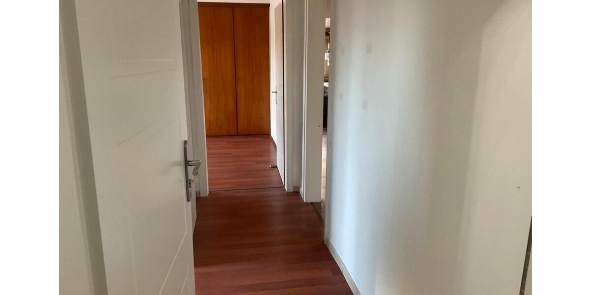 Etagenwohnung Kevelaer - 4 Zimmer, 85 m&sup2;, 720&euro; | Angebot:25098795