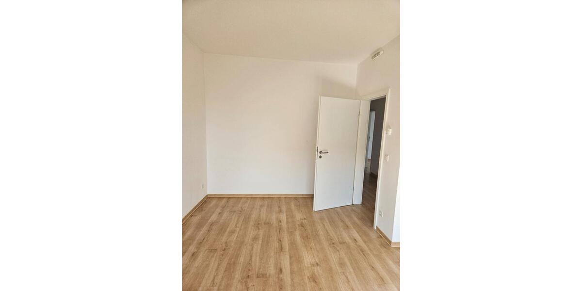 Dachgeschoßwohnung Bad Staffelstein - 3 Zimmer, 93 m&sup2;, 790&euro; | Angebot:23328351