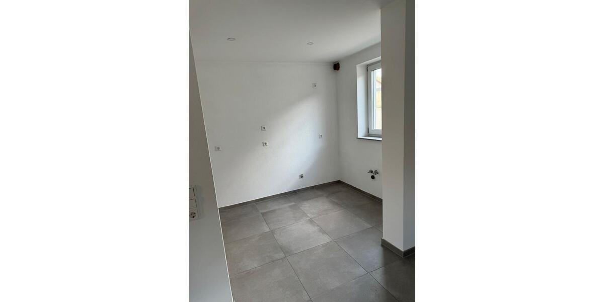 Erdgeschoßwohnung Oedheim - 2.5 Zimmer, 85 m&sup2;, 900&euro; | Angebot:26620994