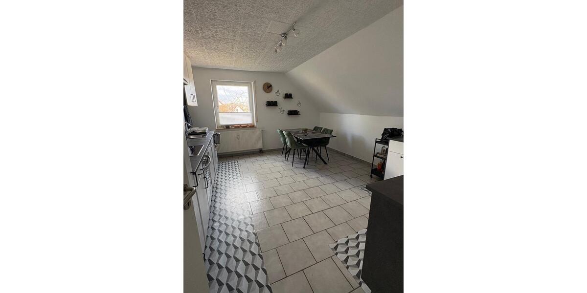 Dachgeschoßwohnung Aurach - 4 Zimmer, 105 m&sup2;, 580&euro; | Angebot:26049418