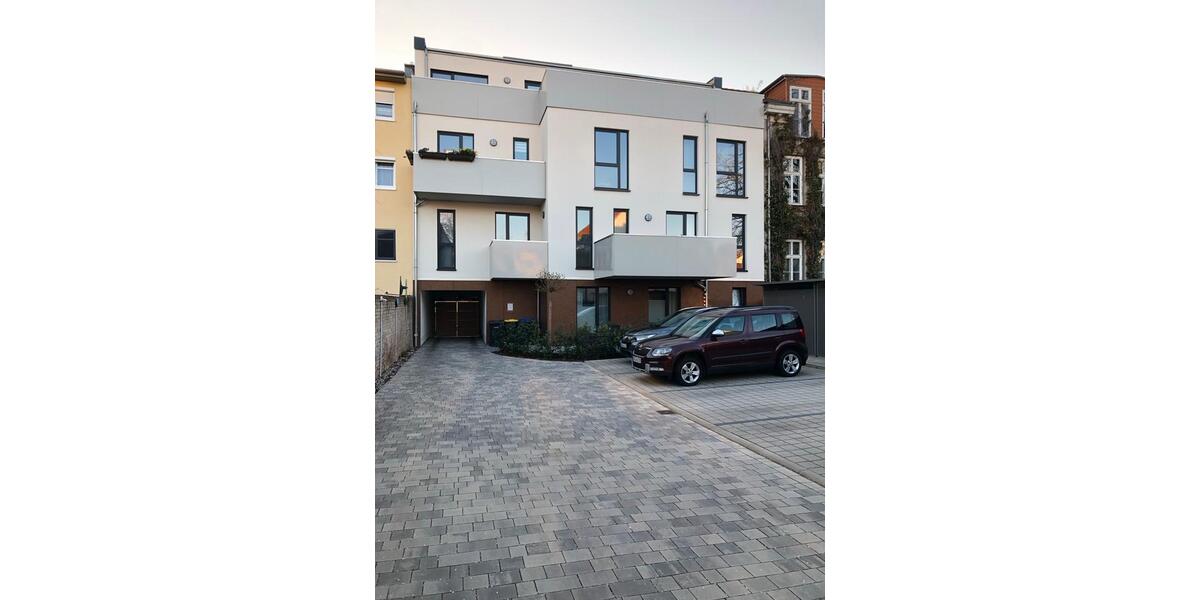 Erdgeschoßwohnung Greifswald - 3 Zimmer, 90 m&sup2;, 1.450&euro; | Angebot:24779947