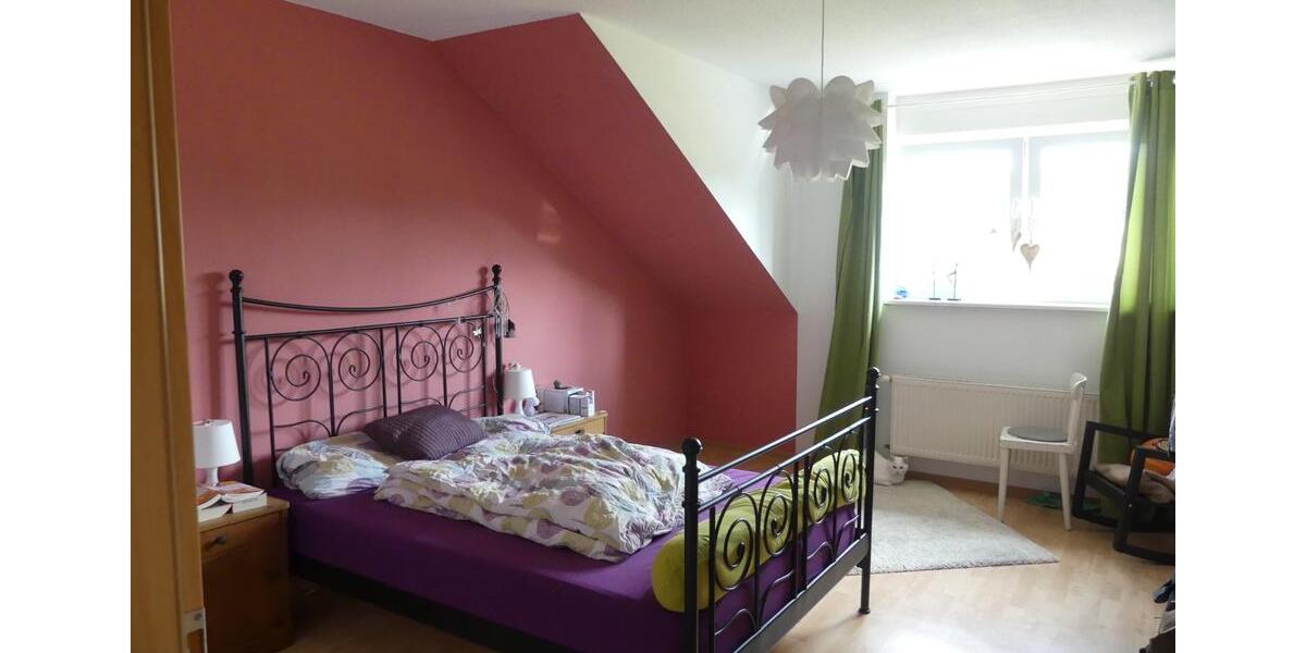 Wohnung im II. Obergeschoss in zentraler Wohnlage. 2 zimmer