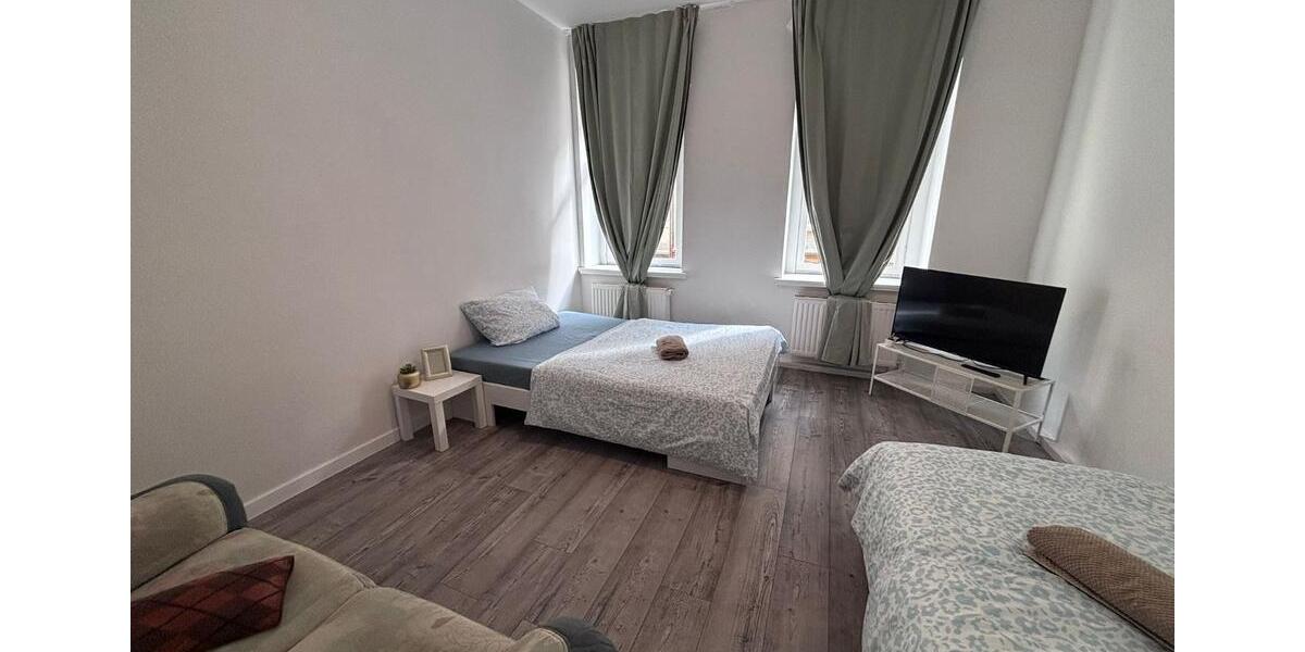 Dachgeschoßwohnung Zeitz - 2 Zimmer, 65 m&sup2;, 800&euro; | Angebot:25392190