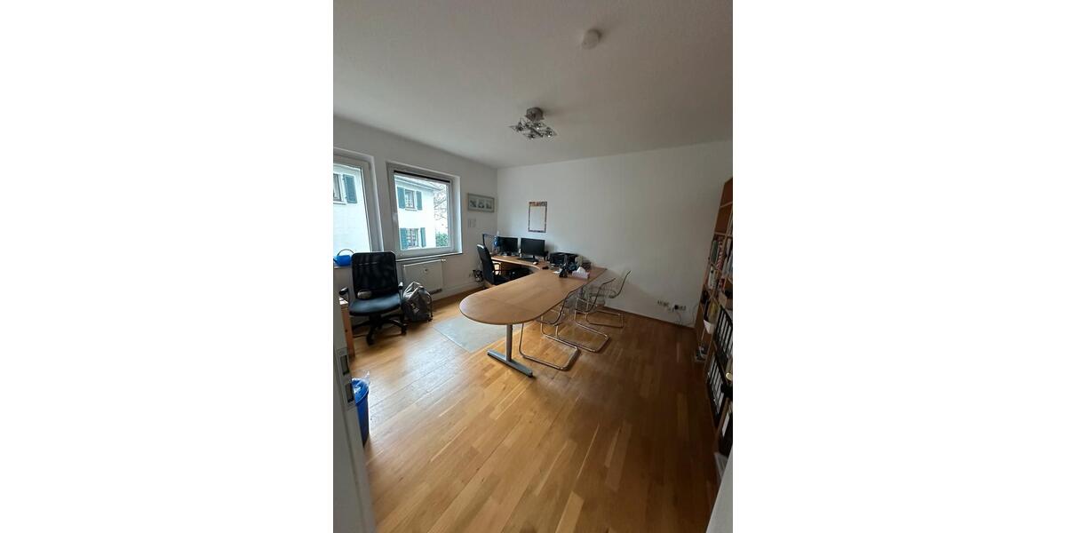 Schwanallee Büro- Gewerberäume mit Schaufensterfront 72qm zimmer