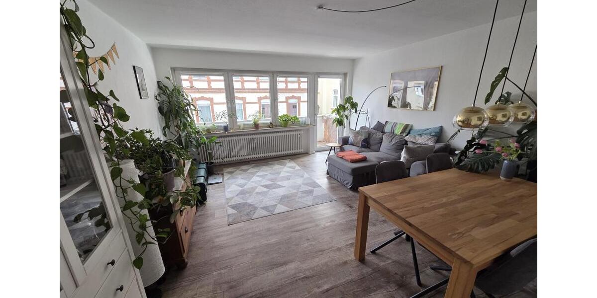 Etagenwohnung Gießen Schlangenzahl - 3 Zimmer, 85 m&sup2;, 935&euro; | Angebot:25979971