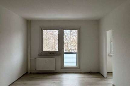 Wohnung Berlin Hellersdorf - 3 Zimmer, 67 m&sup2;, 829&euro; | Angebot:25161162