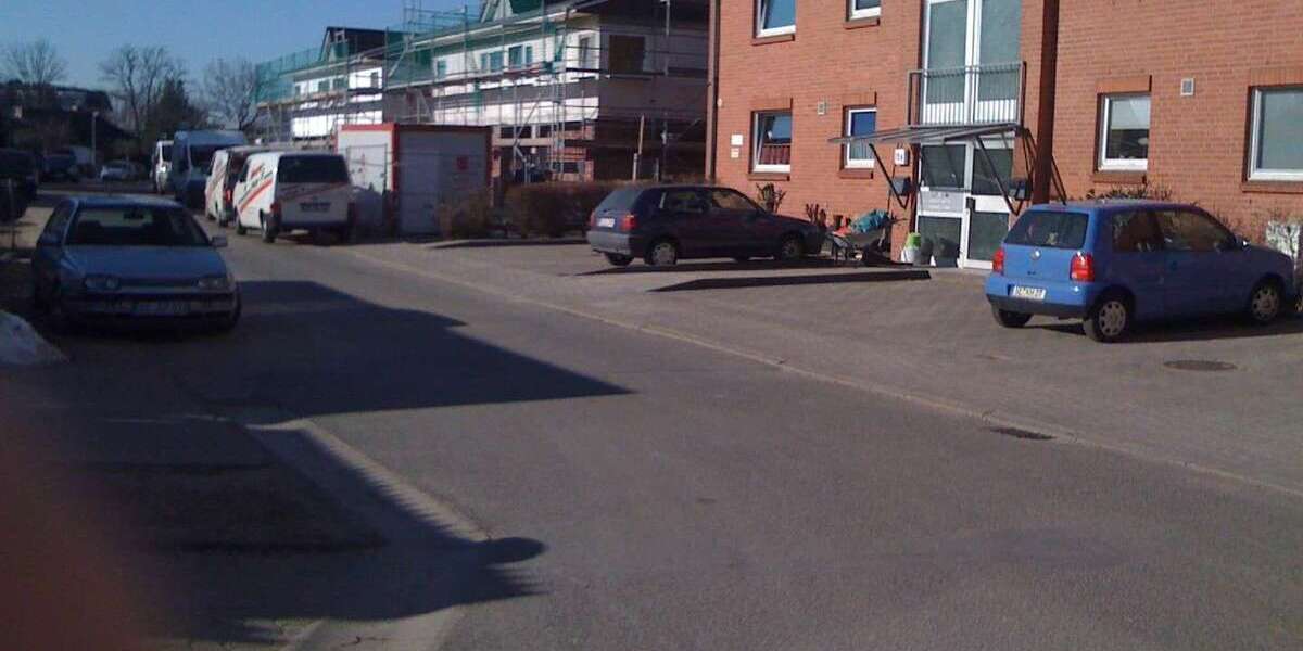 Etagenwohnung Bad Segeberg - 3 Zimmer, 64 m&sup2;, 600&euro; | Angebot:27031666