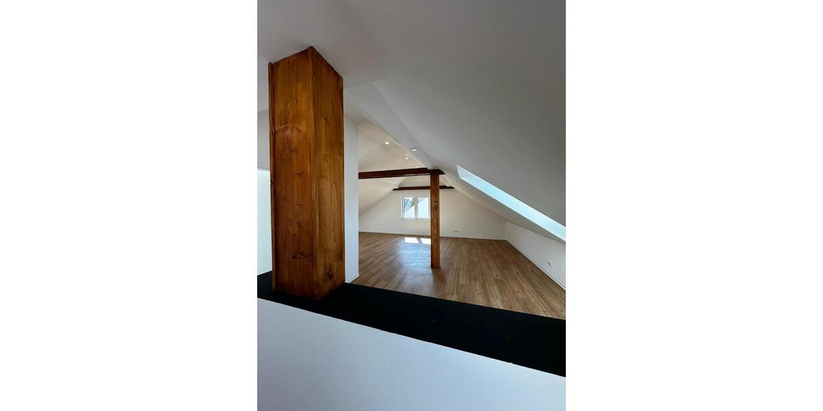 Dachgeschoßwohnung Bad Salzuflen Biemsen-Ahmsen - 1 Zimmer, 50 m&sup2;, 745&euro; | Angebot:26693979