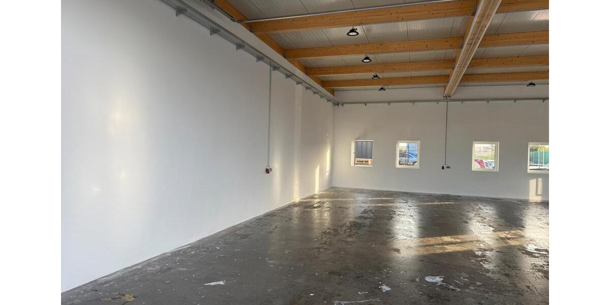 Gewerbeobjekt Lich - 1.800&euro; | Angebot:25539851