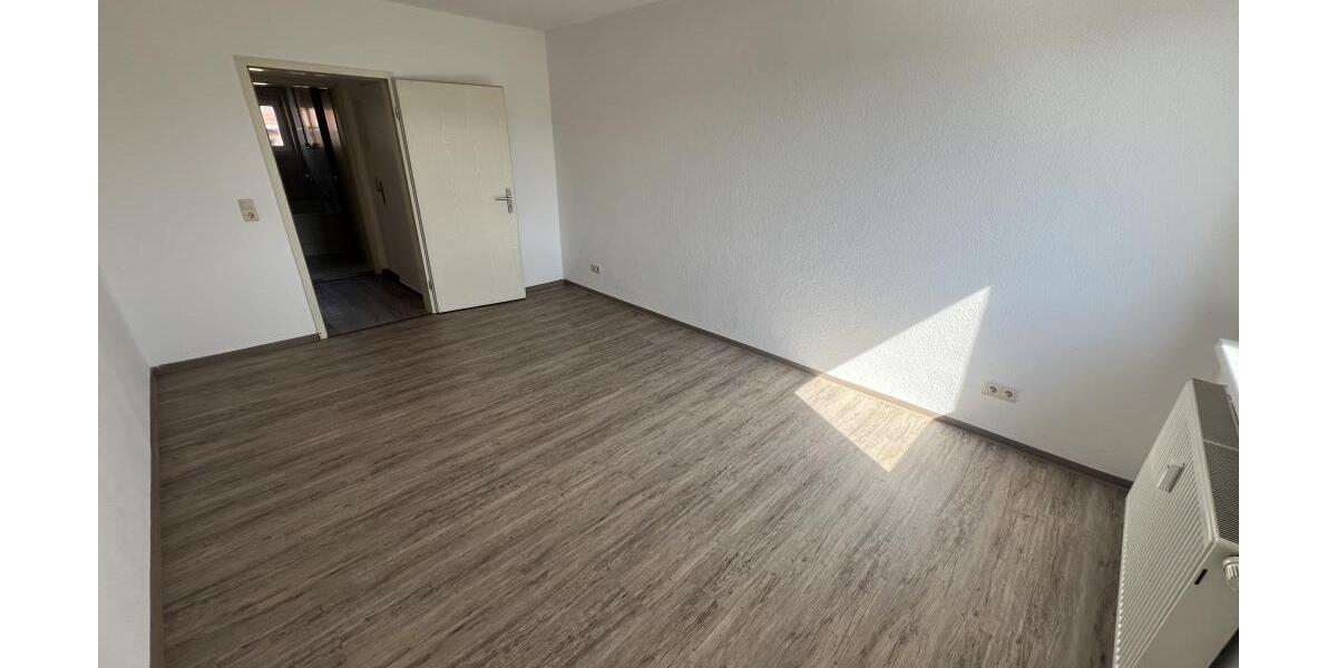 Wintergarten und Balkon! Schöne 3-Raum Wohnung in Gera Debschwitz - Etagenwohnung Gera Debschwitz | Angebot:26744942