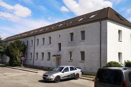 Wohnung Braunsbedra - 2 Zimmer, 39 m&sup2;, 220&euro; | Angebot:21366866