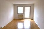 Alle Räume sind mit modernem CV-Belag in Laminatoptik ausgestattet.