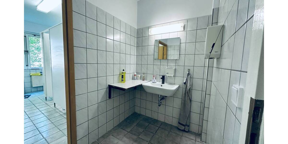 Gewerbeobjekt Premnitz - 3 Zimmer, 81 m&sup2;, 567&euro; | Angebot:24035594