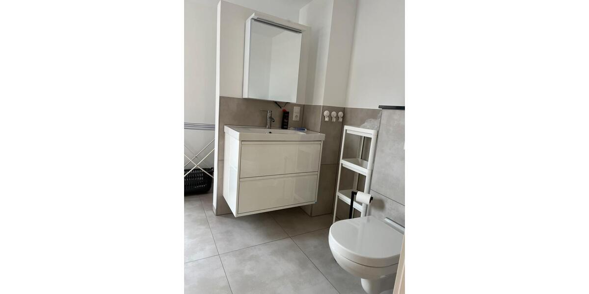 Wohnen auf Zeit Koblenz - 4 Zimmer, 30 m&sup2;, 600&euro; | Angebot:26262592