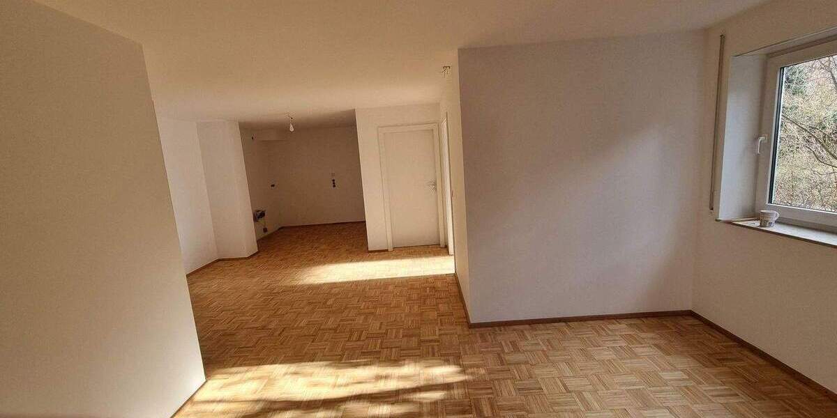 Etagenwohnung Schlüchtern - 2 Zimmer, 83 m&sup2;, 630&euro; | Angebot:25752233