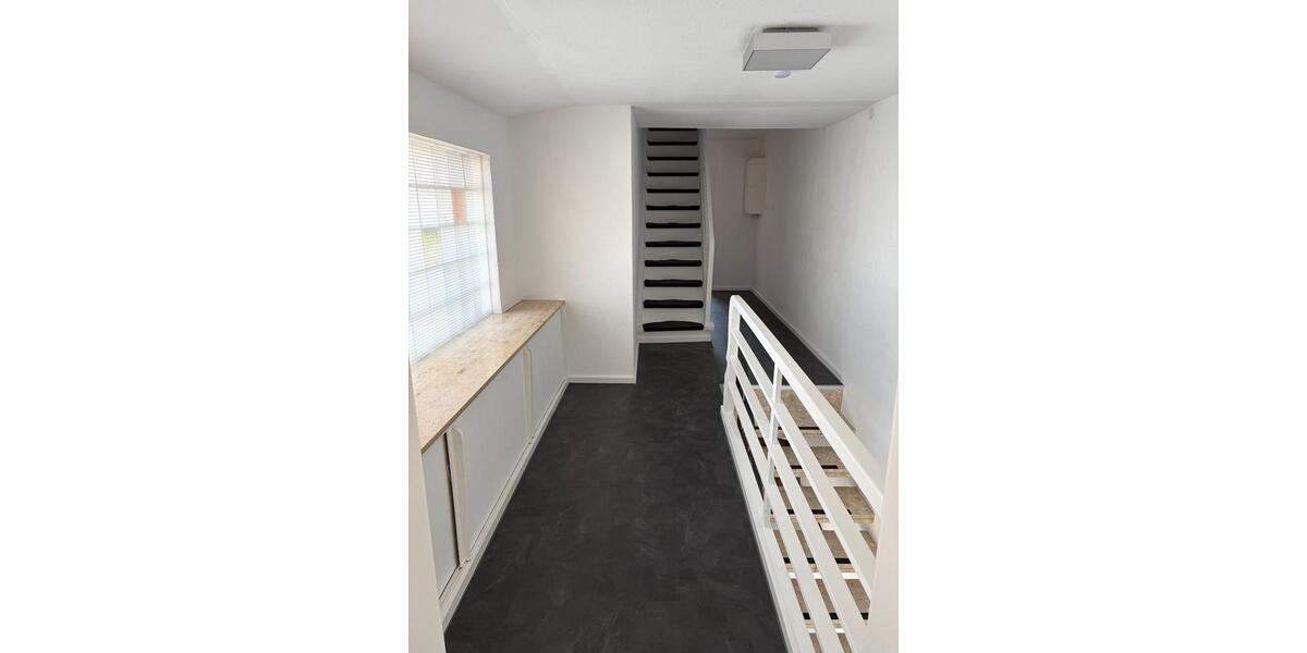 Einfamilienhaus Pfungstadt - 2 Zimmer, 25 m&sup2;, 600&euro; | Angebot:25905189