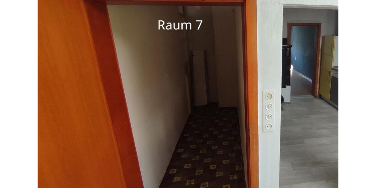 Etagenwohnung Weidhausen bei Coburg - 5 Zimmer, 92 m&sup2;, 600&euro; | Angebot:26705036