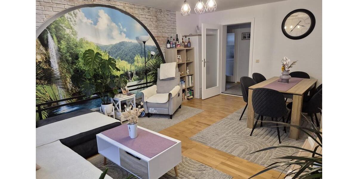 Etagenwohnung Rosenheim Innenstadt - 3 Zimmer, 75 m&sup2;, 1.450&euro; | Angebot:25409400