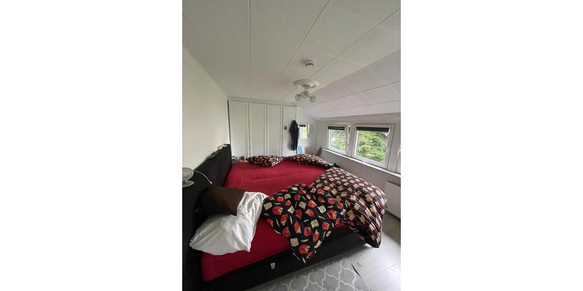 Wohnen auf Zeit Dortmund Aplerbeck - 3 Zimmer, 75 m&sup2;, 1.500&euro; | Angebot:26488452