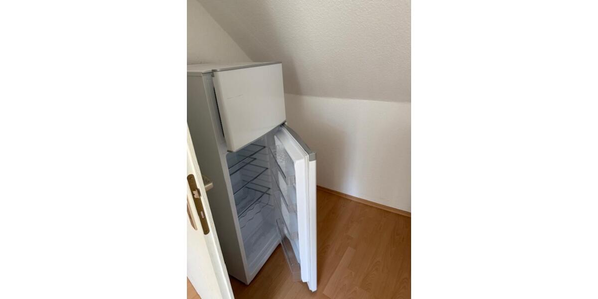 Dachgeschoßwohnung Pinnow - 2 Zimmer, 55 m&sup2;, 429&euro; | Angebot:25570521