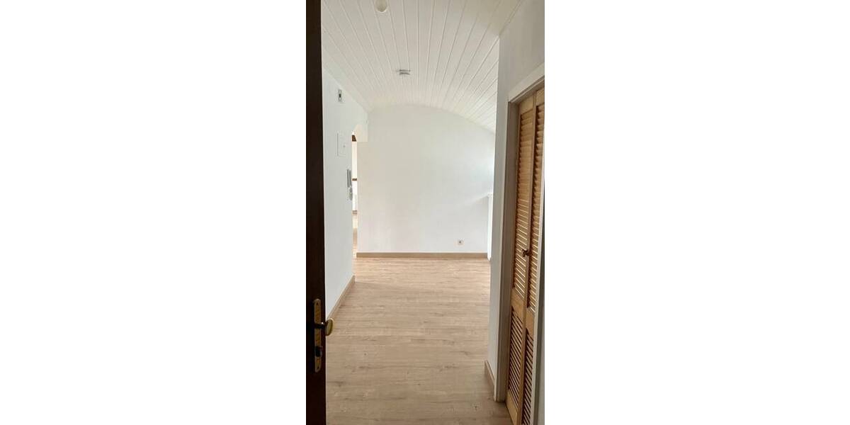 Etagenwohnung Murnau - 2 Zimmer, 85 m&sup2;, 1.200&euro; | Angebot:26695806