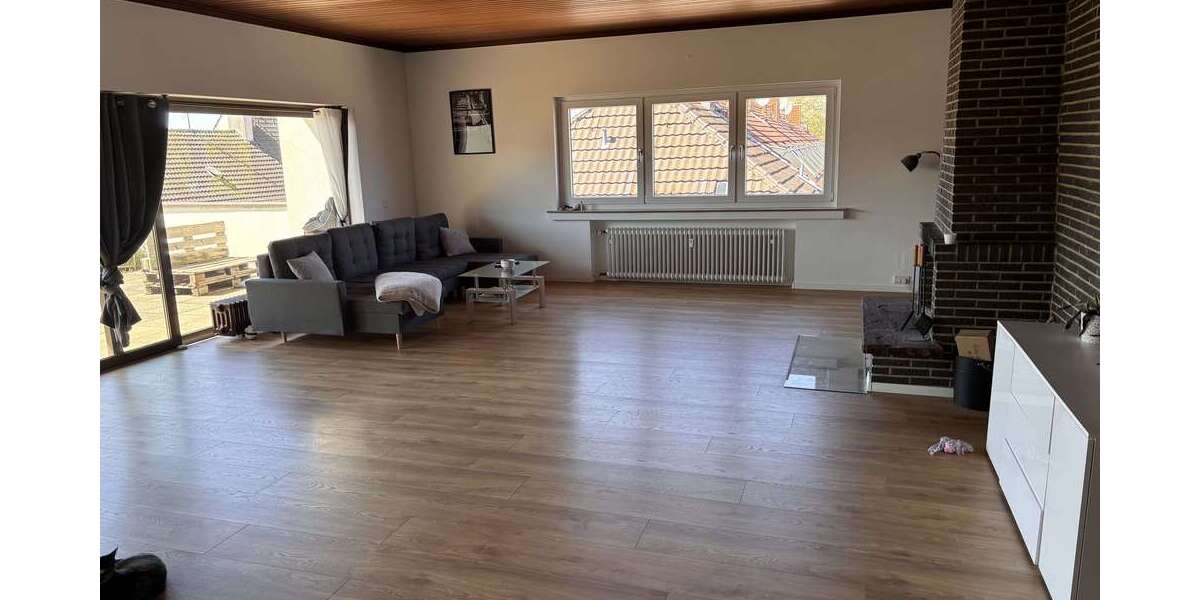 Etagenwohnung Solingen Solingen-Mitte - 2 Zimmer, 110 m&sup2;, 925&euro; | Angebot:27188320