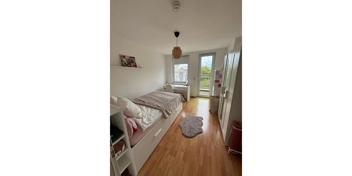 Dachgeschoßwohnung Magdeburg Nordwest - 3 Zimmer, 73 m&sup2;, 610&euro; | Angebot:26651721