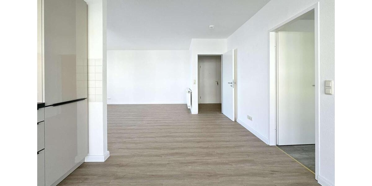 Etagenwohnung Waren (Müritz) - 2 Zimmer, 60 m&sup2;, 650&euro; | Angebot:25049010