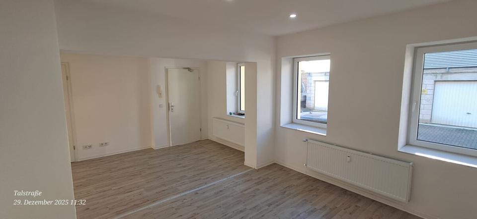 Etagenwohnung Schiffweiler - 2 Zimmer, 65 m&sup2;, 600&euro; | Angebot:20779601