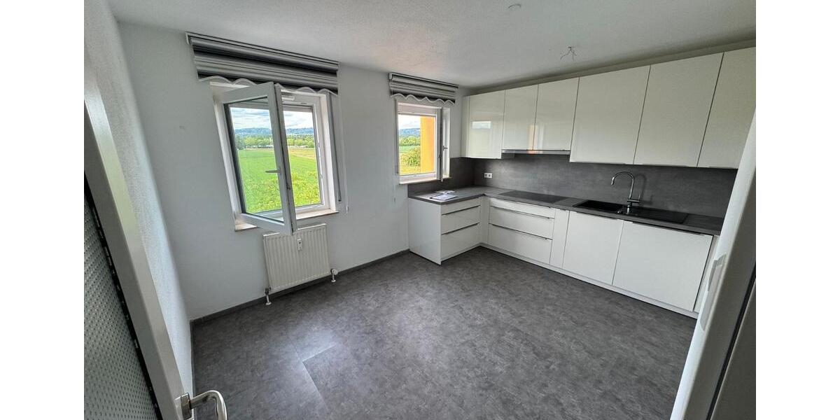 Etagenwohnung Salem - 4 Zimmer, 83 m&sup2;, 1.200&euro; | Angebot:26616088