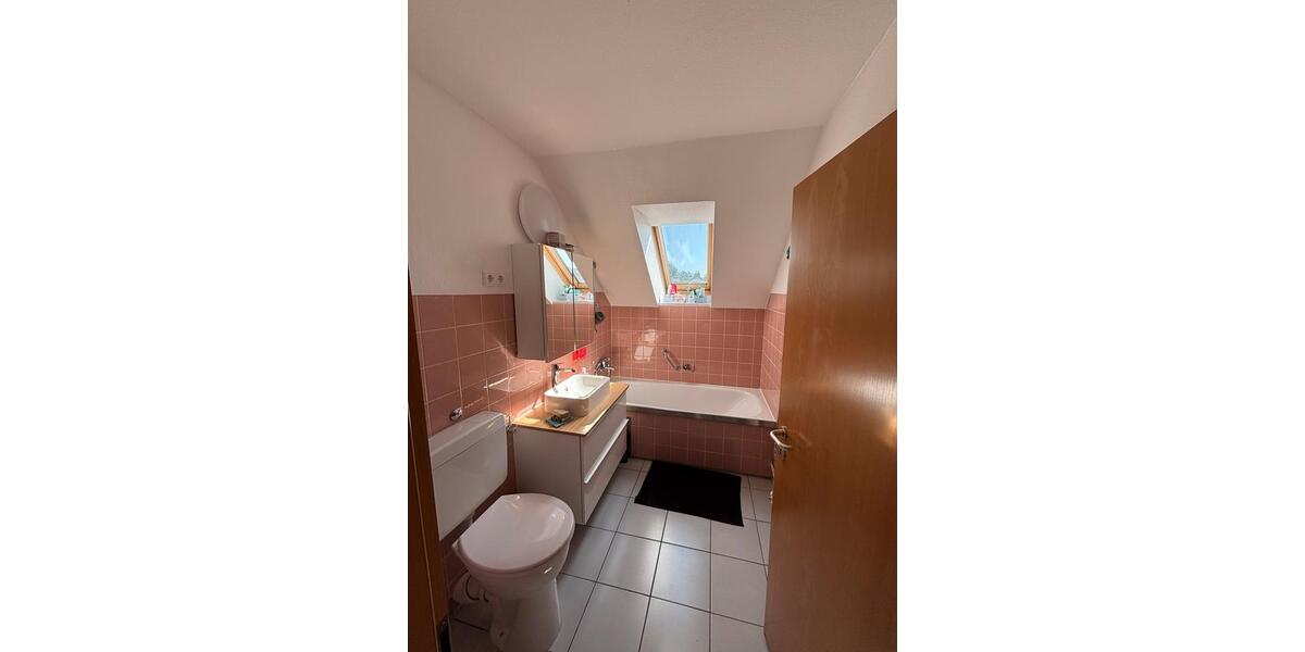 Wohnen auf Zeit Steinen - 1 Zimmer, 63 m&sup2;, 550&euro; | Angebot:26671210