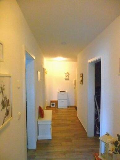 Etagenwohnung Münsterdorf - 3 Zimmer, 113 m&sup2;, 850&euro; | Angebot:26127616