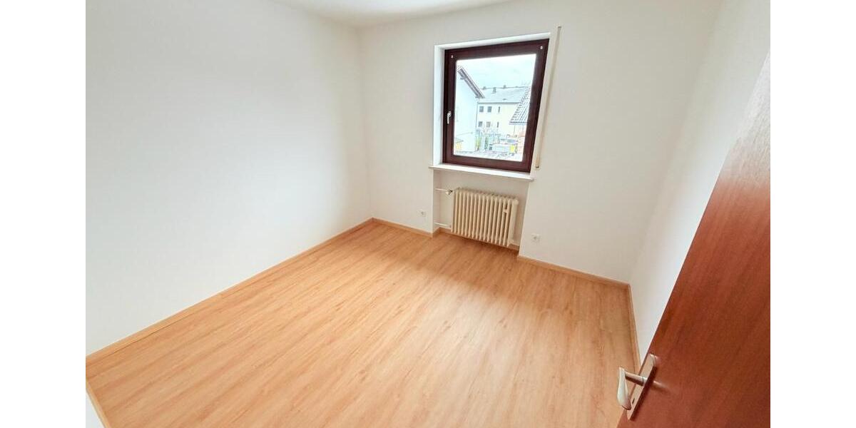Etagenwohnung Garching an der Alz - 3 Zimmer, 113 m&sup2;, 1.020&euro; | Angebot:23861924
