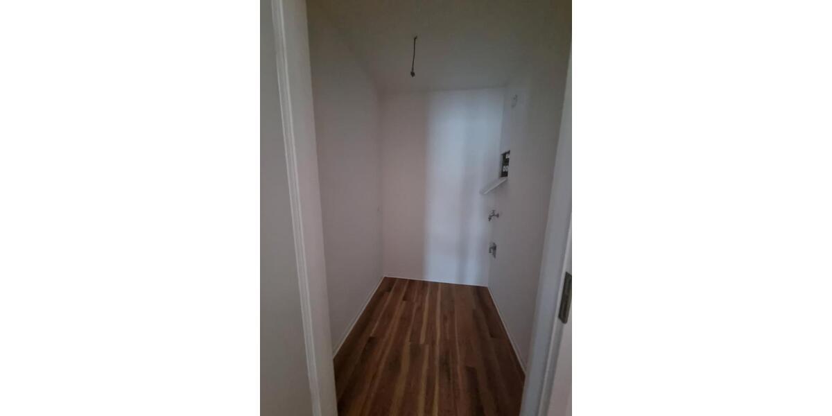 Etagenwohnung Radeberg - 3 Zimmer, 117 m&sup2;, 1.015&euro; | Angebot:26065730