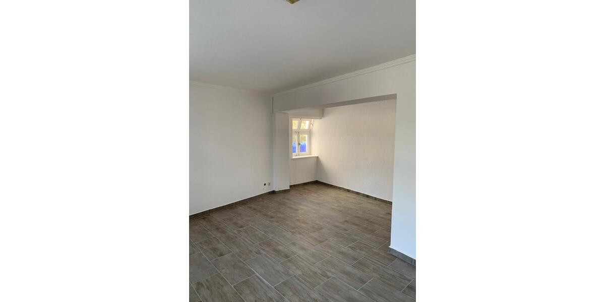 Erdgeschoßwohnung Korbach - 3 Zimmer, 77 m&sup2;, 650&euro; | Angebot:24946521