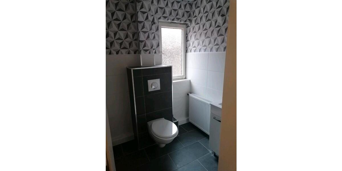 Einfamilienhaus Bad Orb - 6 Zimmer, 120 m&sup2;, 1.200&euro; | Angebot:25924205