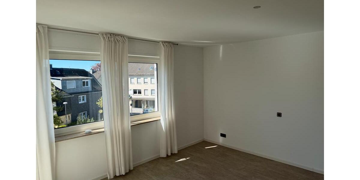Maisonettenwohnung Radevormwald - 4 Zimmer, 142 m&sup2;, 1.100&euro; | Angebot:26493783