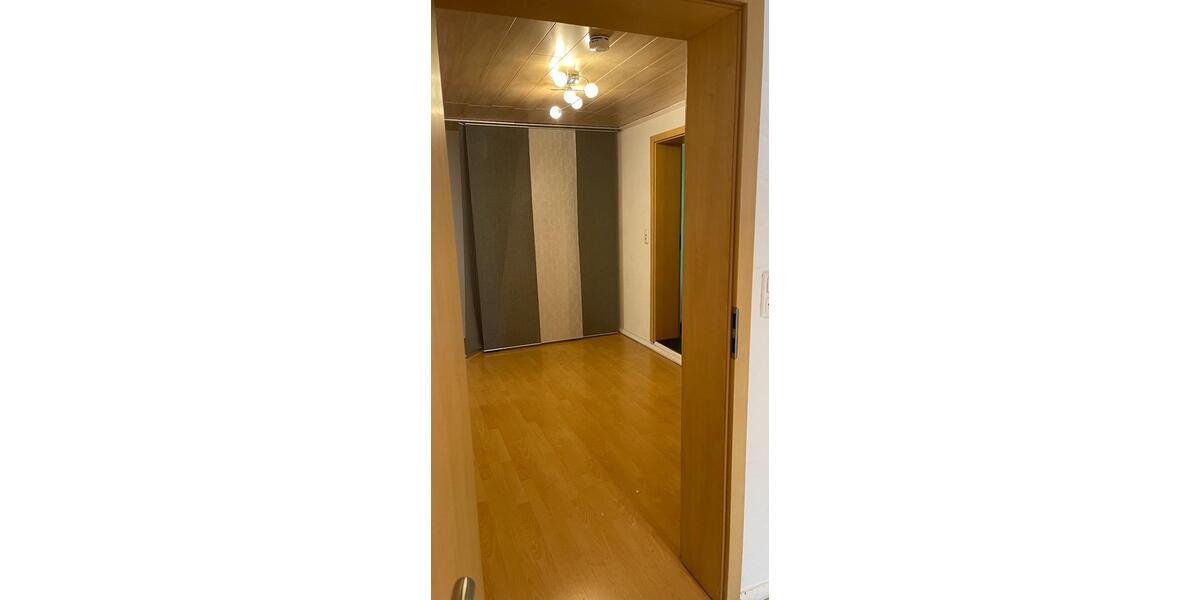 Erdgeschoßwohnung Thurnau - 2.5 Zimmer, 88 m&sup2;, 590&euro; | Angebot:26679183
