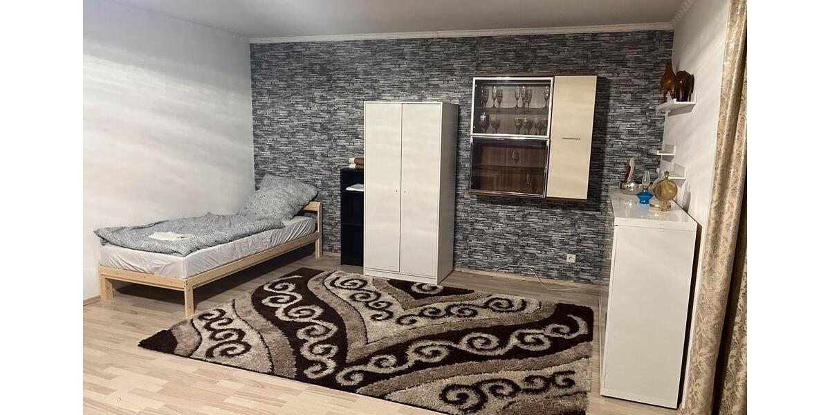 Wohnen auf Zeit Ihrlerstein - 4 Zimmer, 140 m&sup2;, 15&euro; | Angebot:26541631