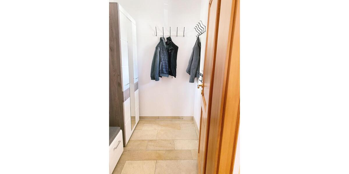 Einfamilienhaus Altenmünster - 6 Zimmer, 225 m&sup2;, 1.800&euro; | Angebot:24610377