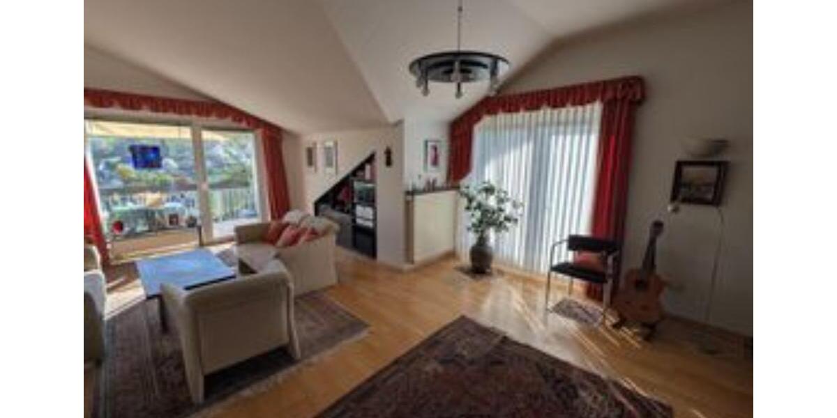 Etagenwohnung Bad Breisig - 3 Zimmer, 115 m&sup2;, 900&euro; | Angebot:24836963