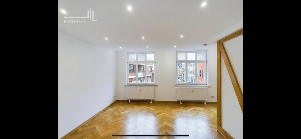 Etagenwohnung Weimar - 2 Zimmer, 78 m&sup2;, 1.300&euro; | Angebot:26605346