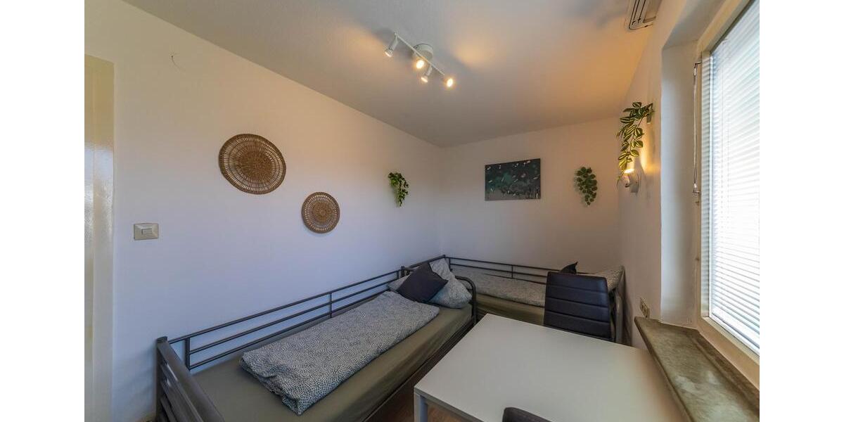 Wohnen auf Zeit Beilstein - 5 Zimmer, 180 m&sup2;, 15&euro; | Angebot:19613858