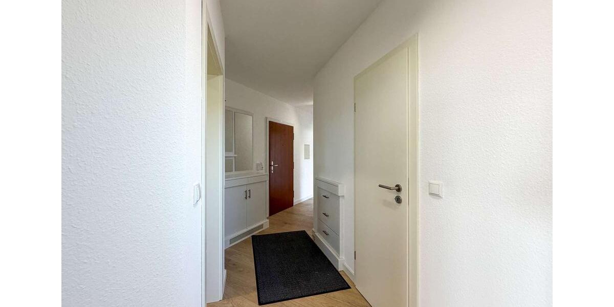 Dachgeschoßwohnung Friedberg (Hessen) - 3 Zimmer, 82 m&sup2;, 1.045&euro; | Angebot:24802461