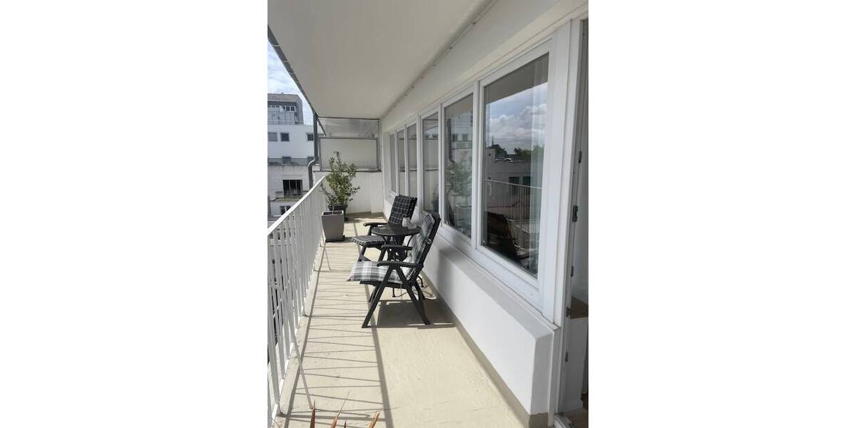 Etagenwohnung Mönchengladbach / Gladbach Stadtmitte - 3 Zimmer, 99 m&sup2;, 890&euro; | Angebot:26740275