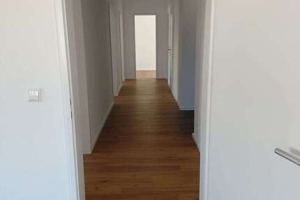 Wohnung Rastatt Georgenvorstadt - 4 Zimmer, 118 m&sup2;, 1.000&euro; | Angebot:26301347