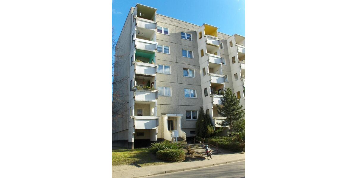 Etagenwohnung Tessin - 3 Zimmer, 64 m&sup2;, 400&euro; | Angebot:25099486