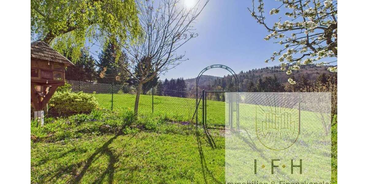 Einfamilienhaus Bollschweil - 6 Zimmer, 145 m&sup2;, 1.950&euro; | Angebot:27274115
